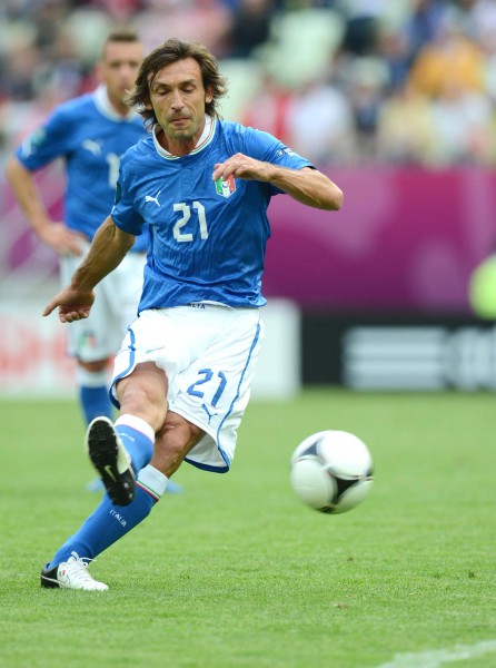 欧洲国家队对抗赛,球风娴熟令人惊叹 欧洲国家队对抗赛,球风娴熟令人惊叹