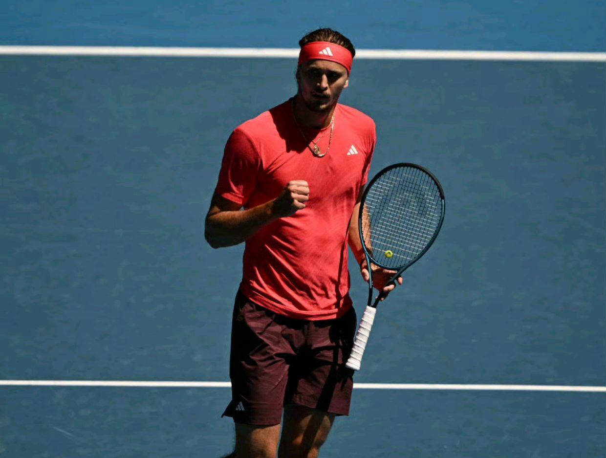 欧洲网球队逆转澳大利亚网球队，兹维列夫送出助攻的简单介绍