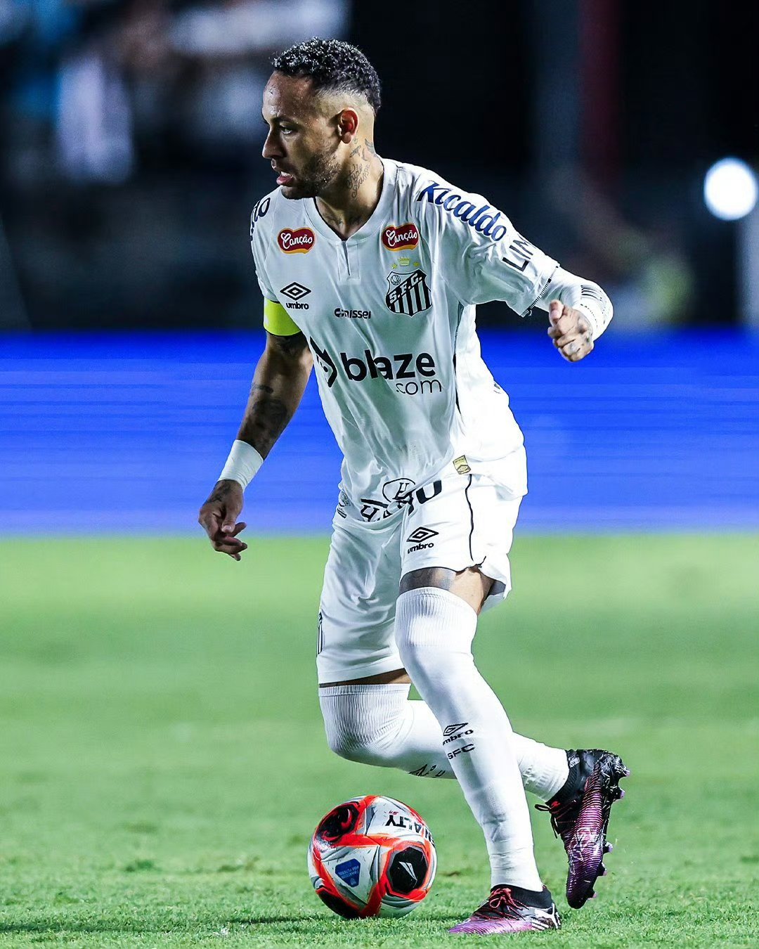 包含美国逆转马德里竞技,内马尔扛起全队的词条 包含美国逆转马德里竞技,内马尔扛起全队的词条