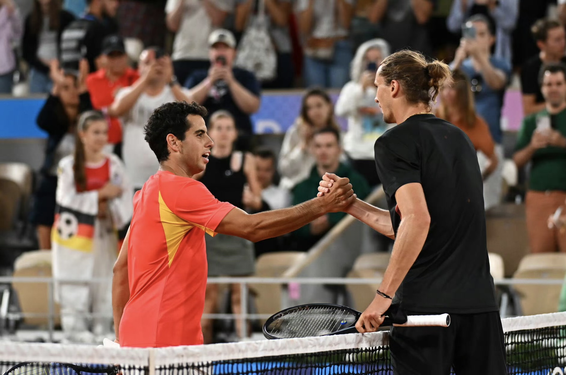 戴维斯杯碾压澳网,兹维列夫点燃赛场的简单介绍 戴维斯杯碾压澳网,兹维列夫点燃赛场的简单介绍